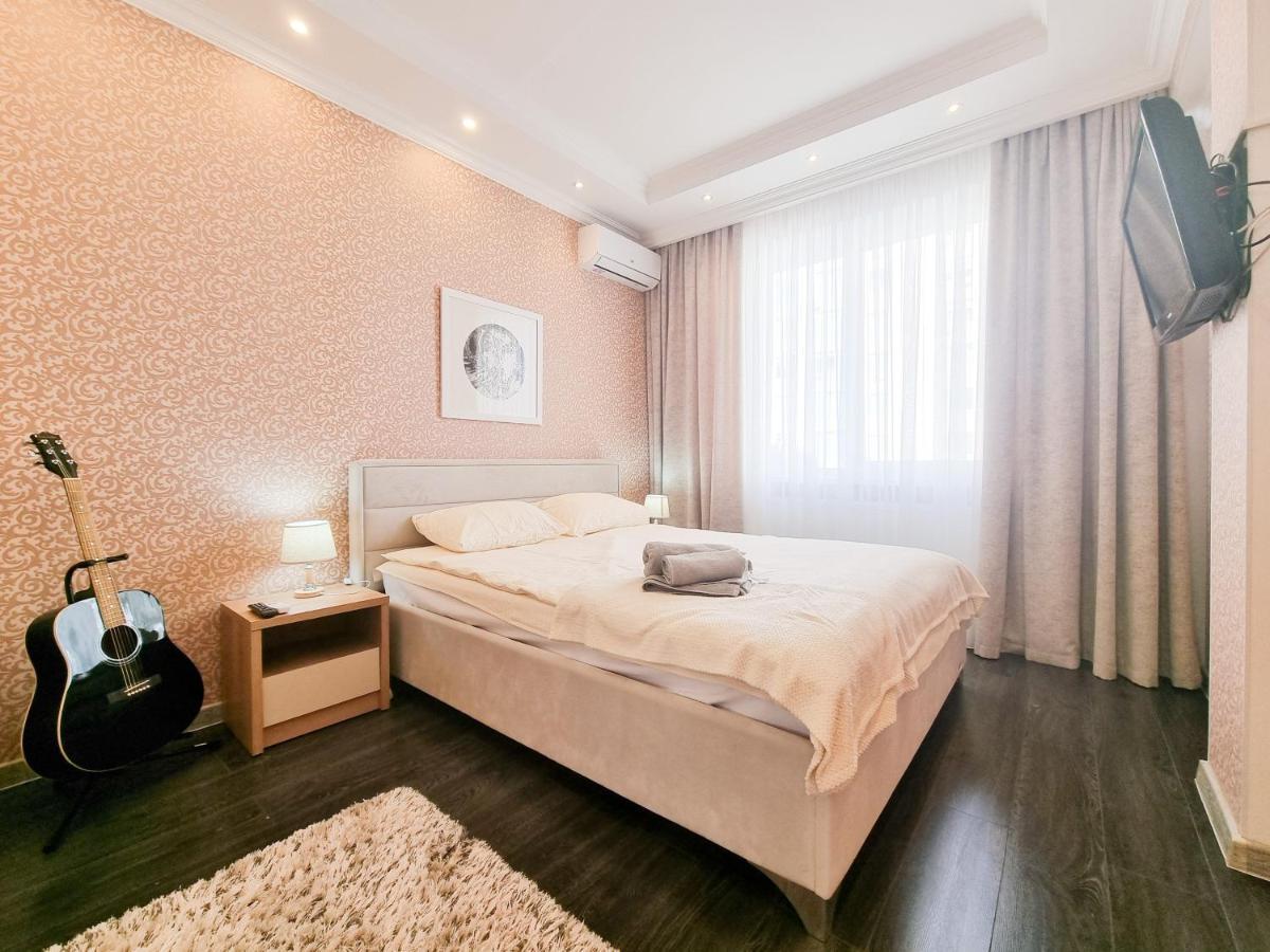 Testemiteanu Apartment, Free Wifi Available Chisinau Luaran gambar